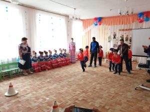 Праздник «Казачьи забавы»
