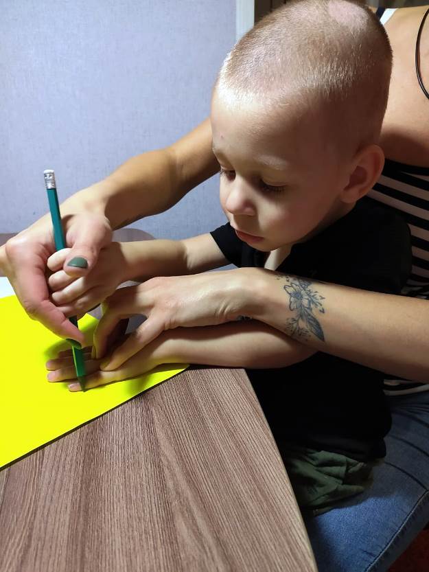 Фликер – это без сомненья – знак дорожного движения!