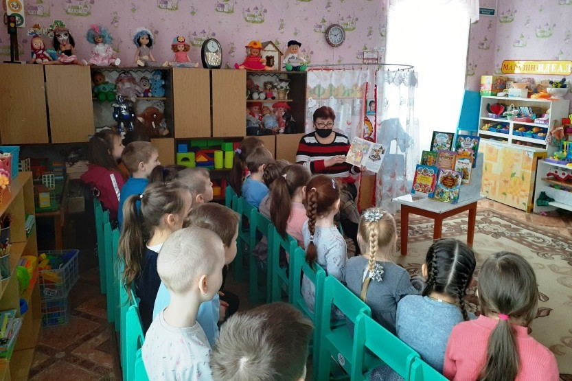 Вы сейчас просматриваете «Книжкина неделя» у «Непосед»
