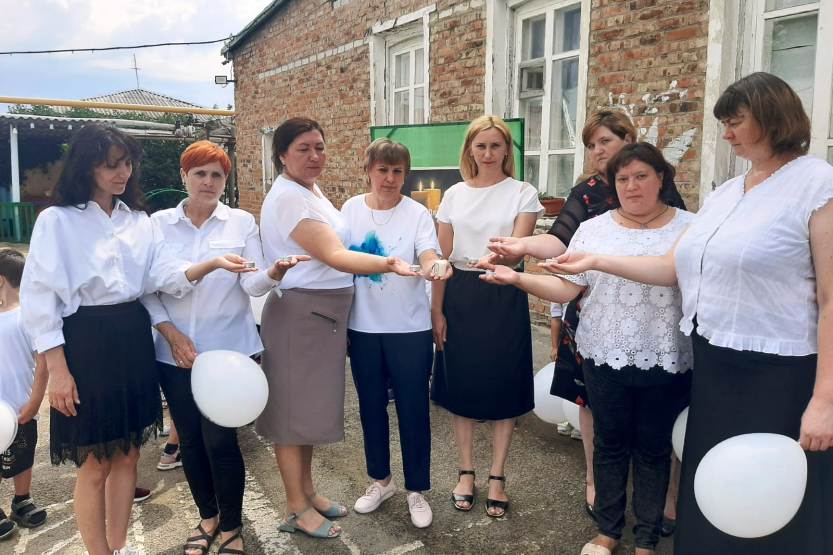 Подробнее о статье Акция «Зажги свечу памяти»