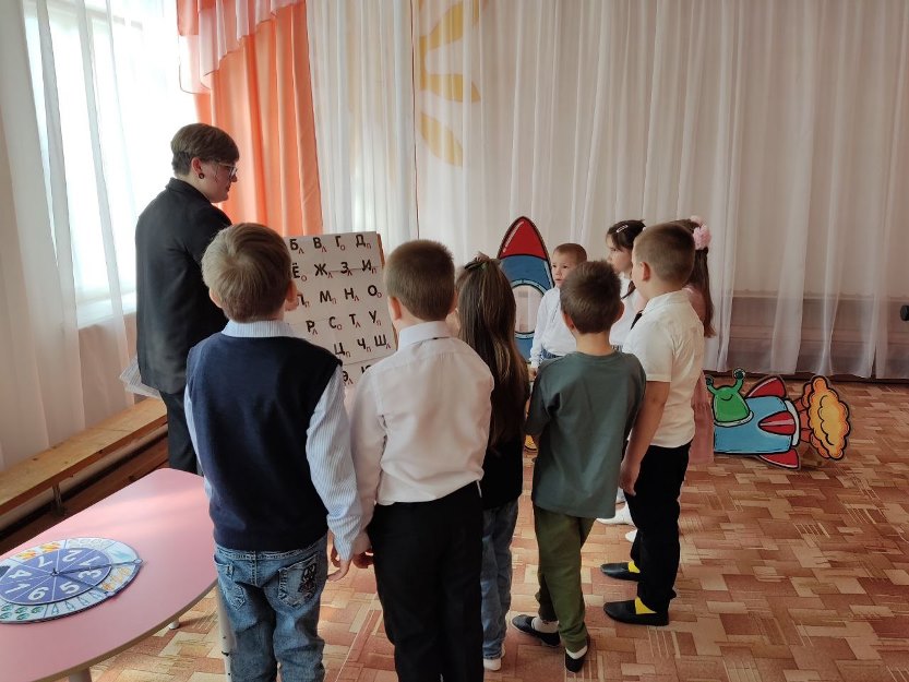 Подробнее о статье Интегрированное занятие «Тайны космоса»