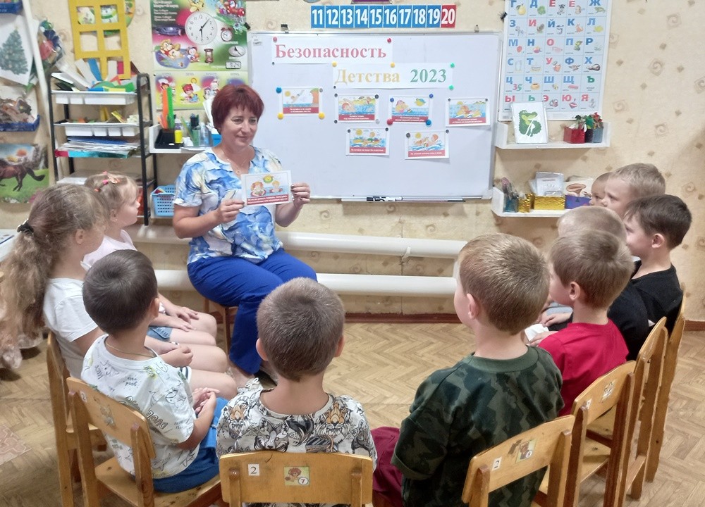 Подробнее о статье У воды без беды: детям о правилах безопасности на воде