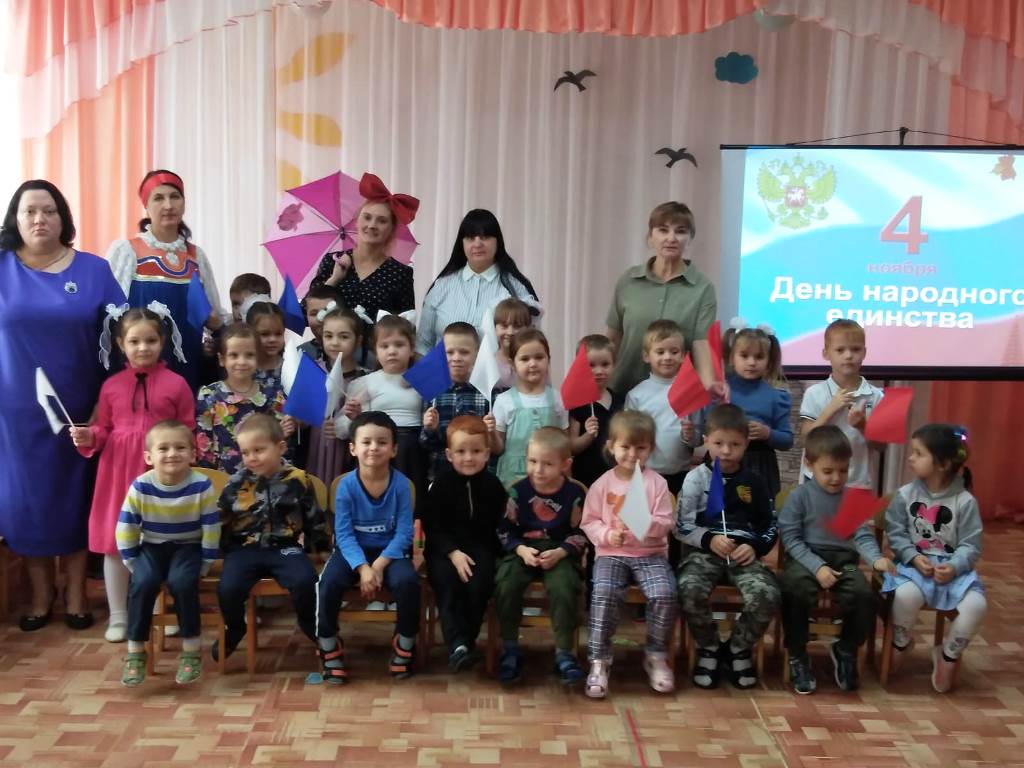 Вы сейчас просматриваете Белый, синий, красный