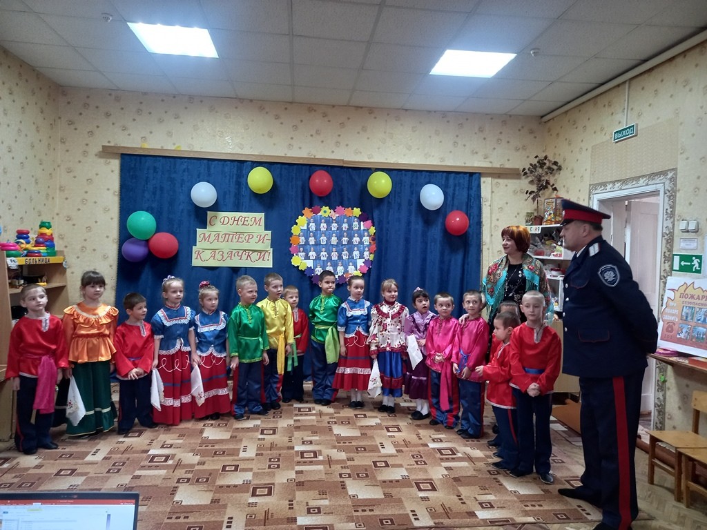 Вы сейчас просматриваете День Матери-казачки