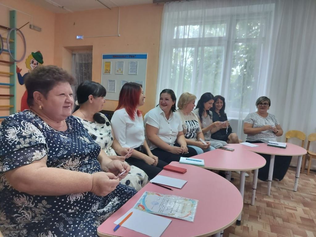 Вы сейчас просматриваете Установочный педсовет