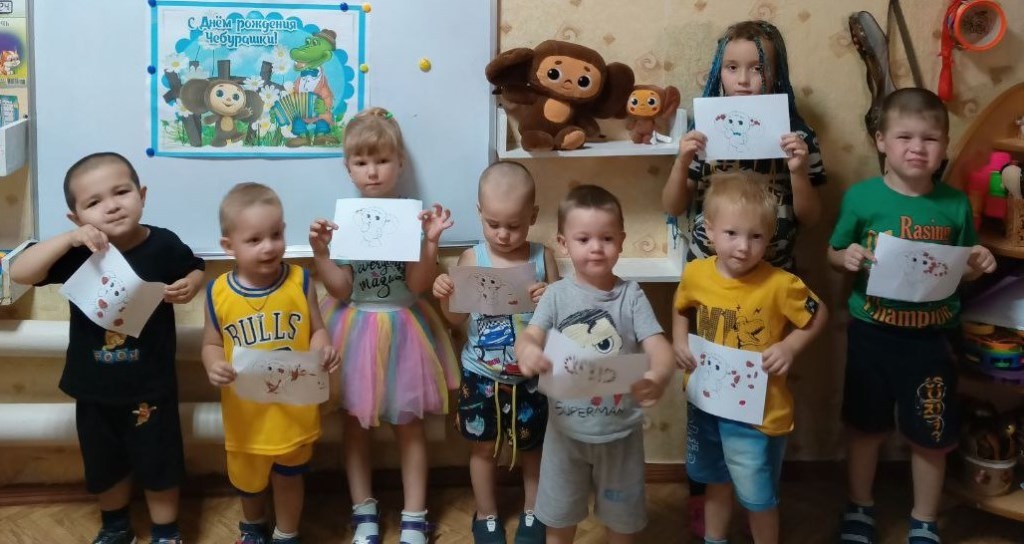 Вы сейчас просматриваете Все знакомы с Чебурашкой