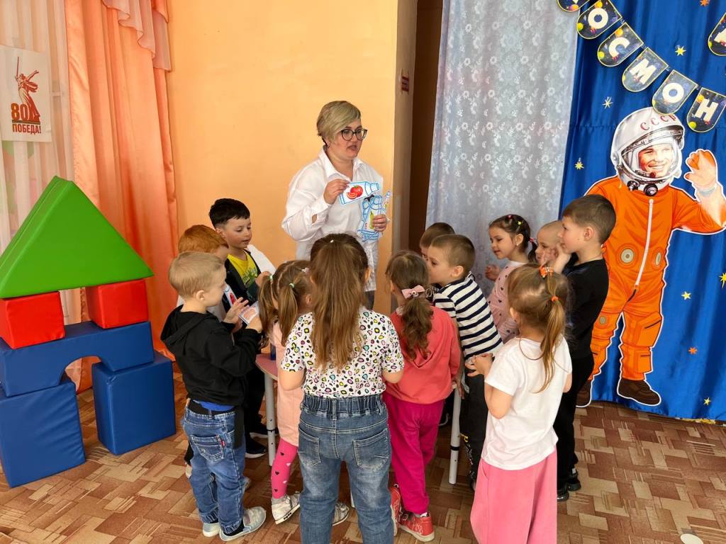 Межгалактическое путешествие юных космонавтов