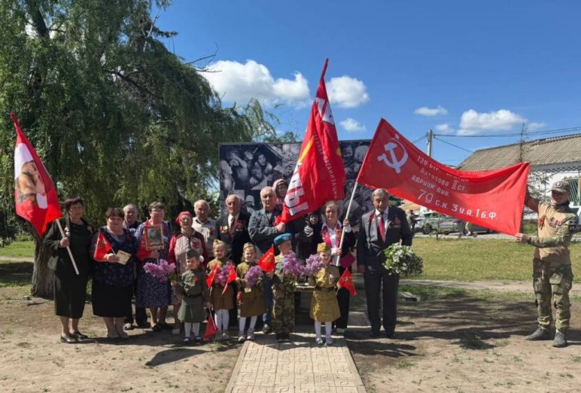 Подробнее о статье Воспитанники детского сада «Ивушка» приняли участие в праздничных мероприятиях ко Дню Победым