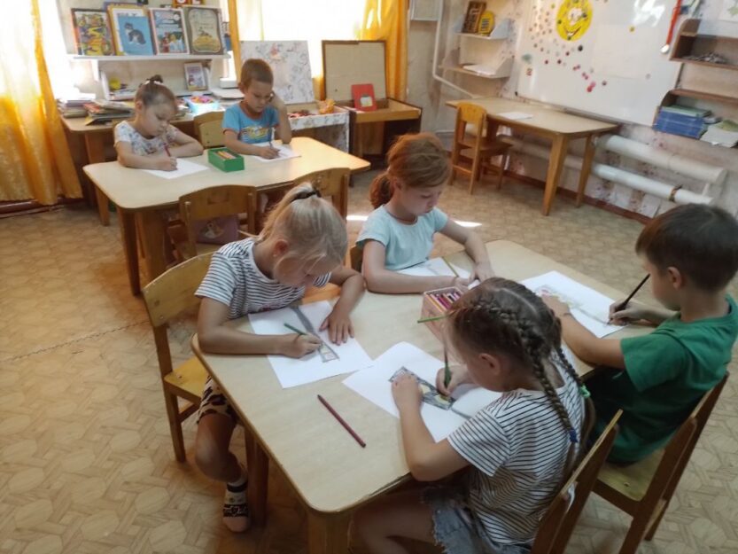 Подробнее о статье Развлечение День рождения светофора