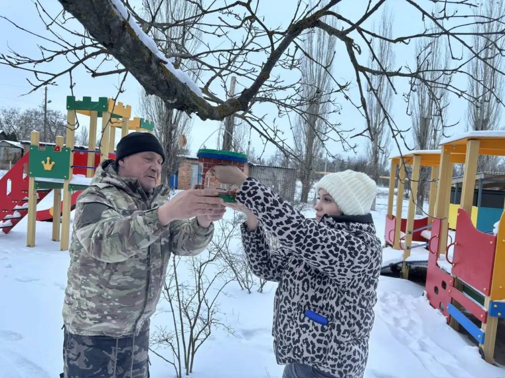 Вы сейчас просматриваете Покормите птиц зимой!