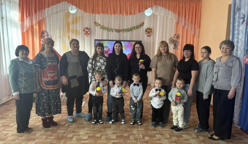 Подробнее о статье Утренник «Подарок для мамы»