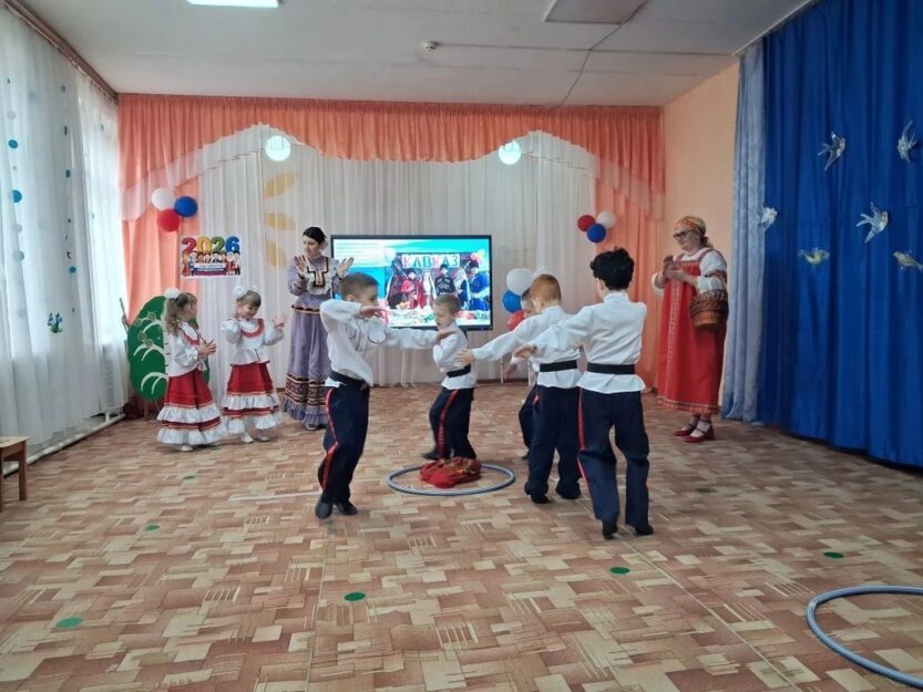 Подробнее о статье Тематическое занятие «Игры  народов России»