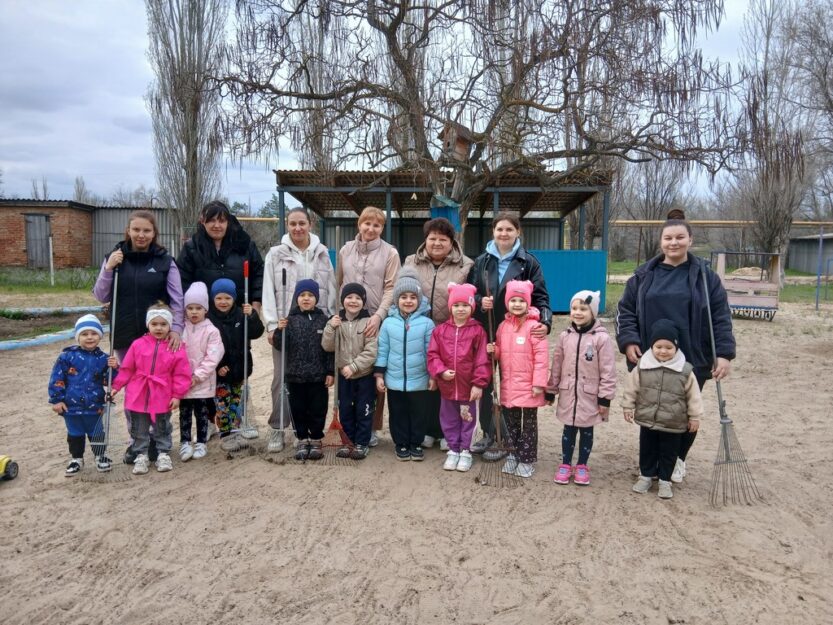 Подробнее о статье Субботник и День древонасаждений